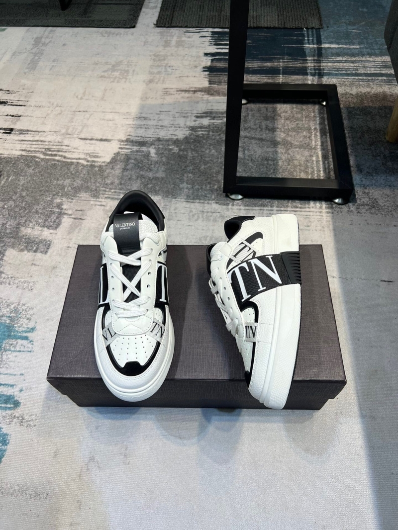 Valentino Sneakers